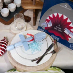 Shark Novelty Christmas Crackers (Pack Of 6) - 30cm -Christmas Decor Sales Store SL0355 SHARK NOVELTY CHRISTMAS CRACKERS 74060.1685406149