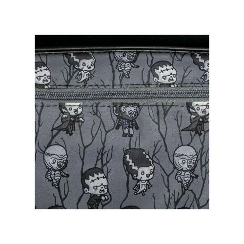 Universal Monsters - Loungefly Chibi Chain Strap Crossbody Bag - 24cm 7 Universal Monsters - Loungefly Chibi Chain Strap Crossbody Bag - 24cm - Image 5
